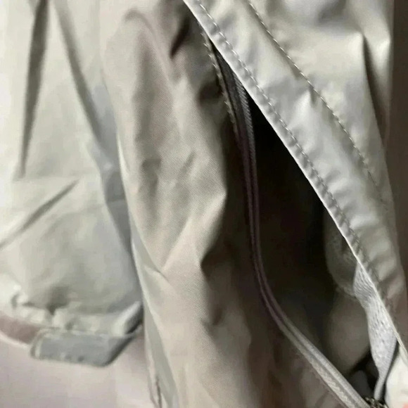 COLUMBIA MENS SIZE XXL GRAY LIGHTWEIGHT JACKET  STOWAWAY HOOD EUC ZIP FRONT - Picture 5 of 12